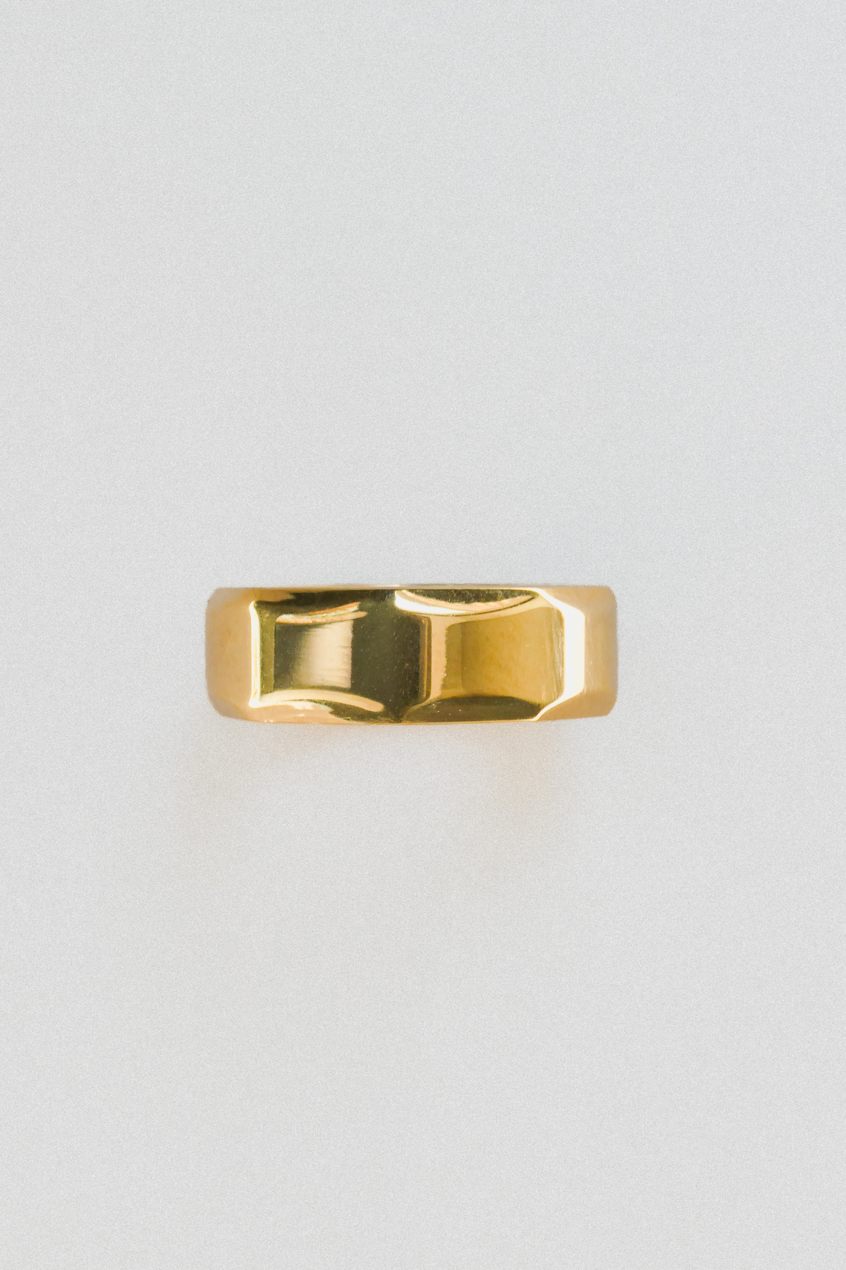 MILA // La bague hexagonale