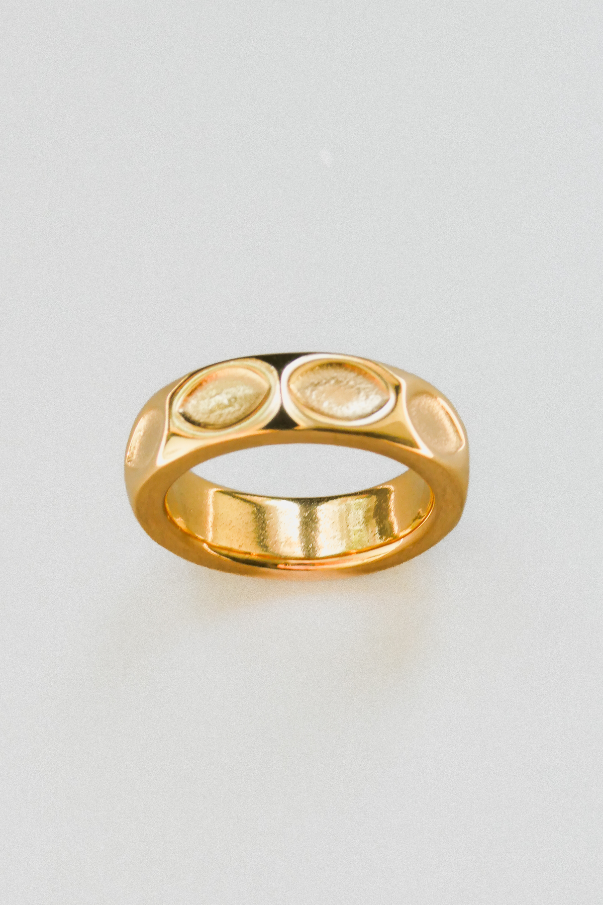 ELLA // La bague martelée