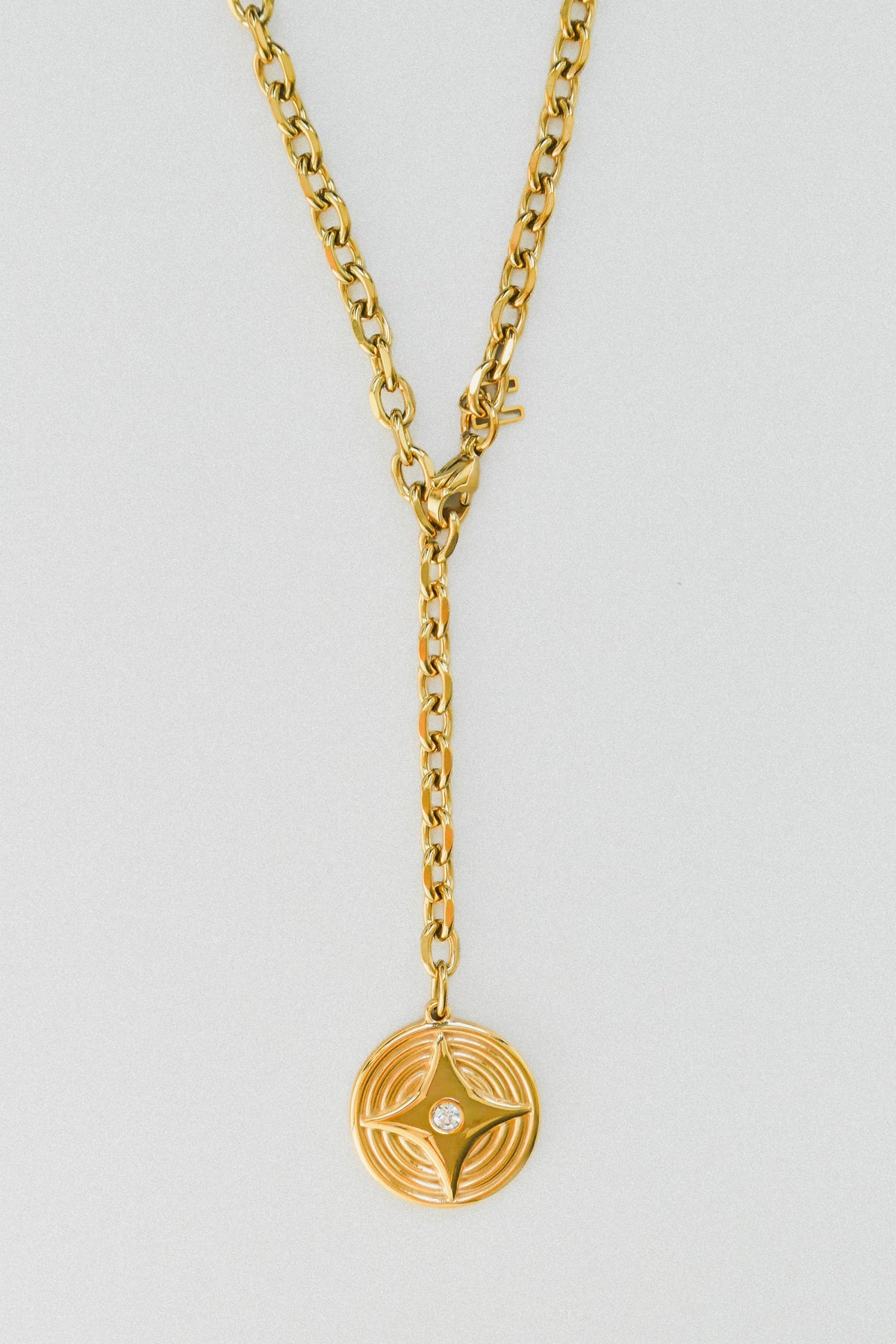 NAUTICA // Le collier boussole