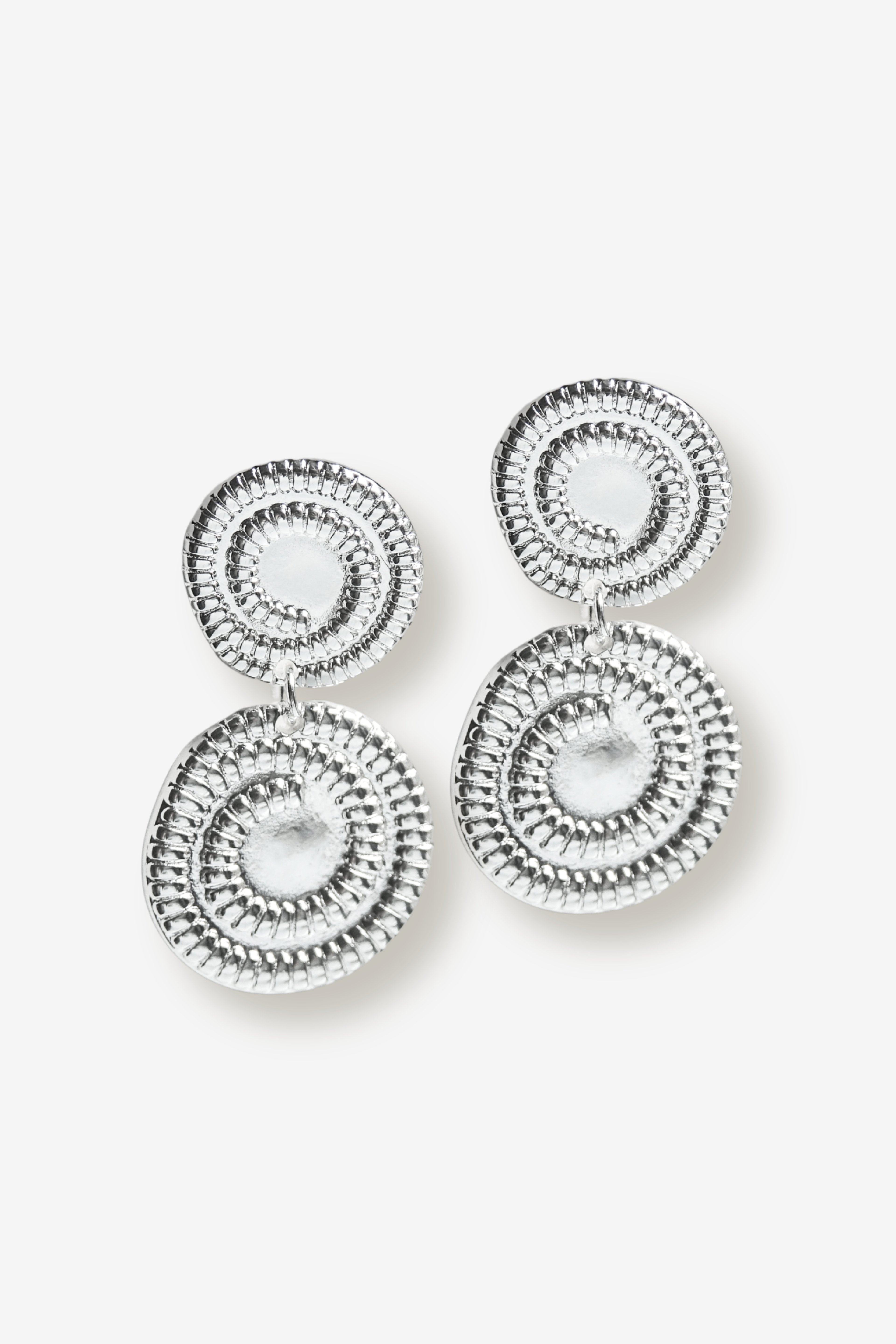 LENA SILVER // Les boucles pendantes argentées