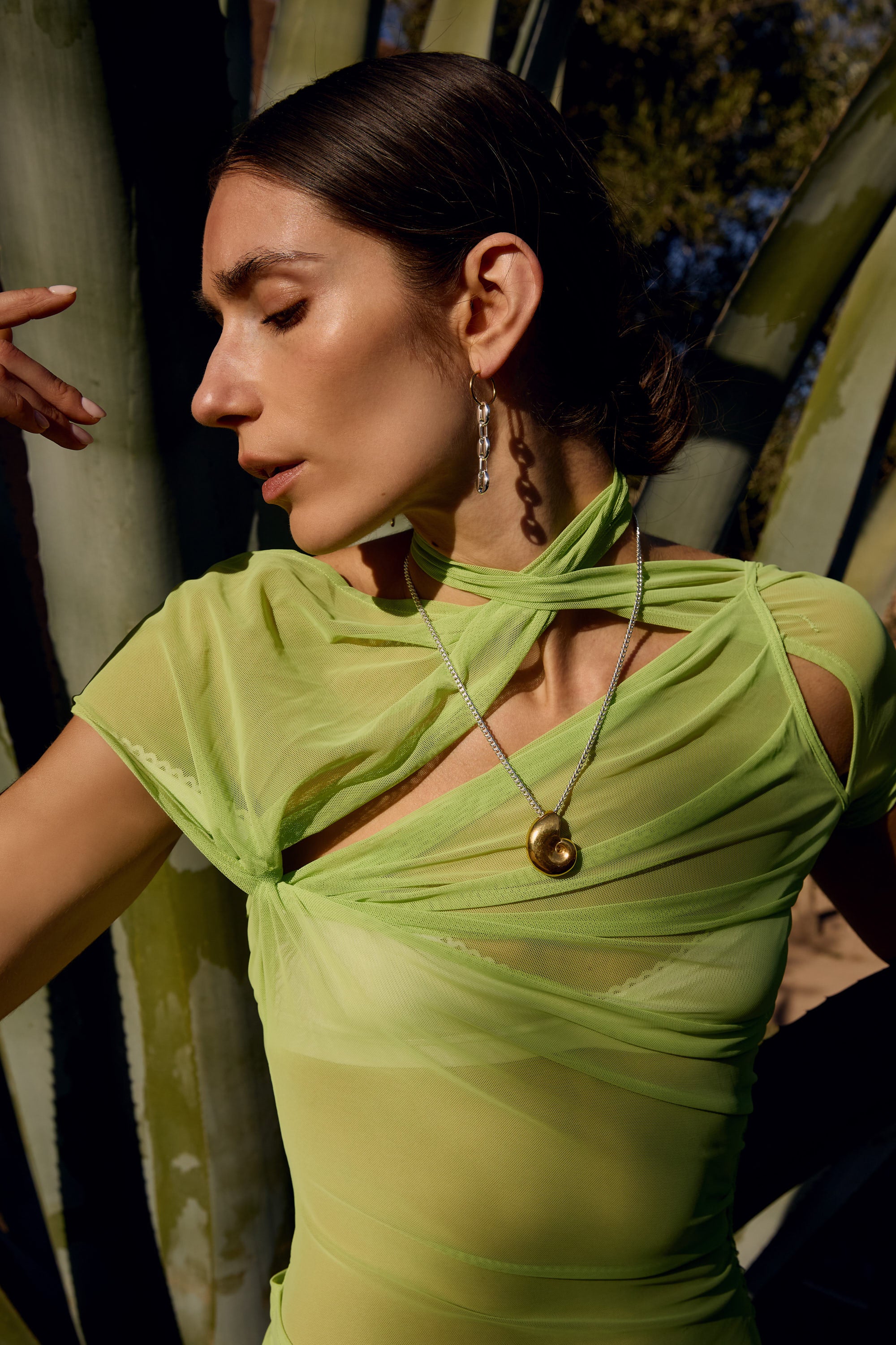 NAUTI // Le collier coquillage bicolore