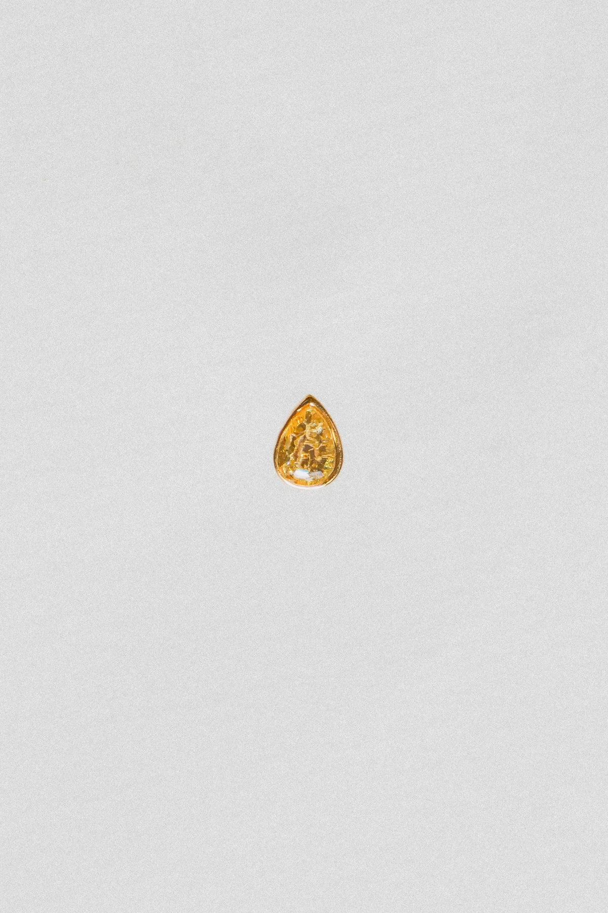 CELIA YELLOW // La mini boucle goutte jaune