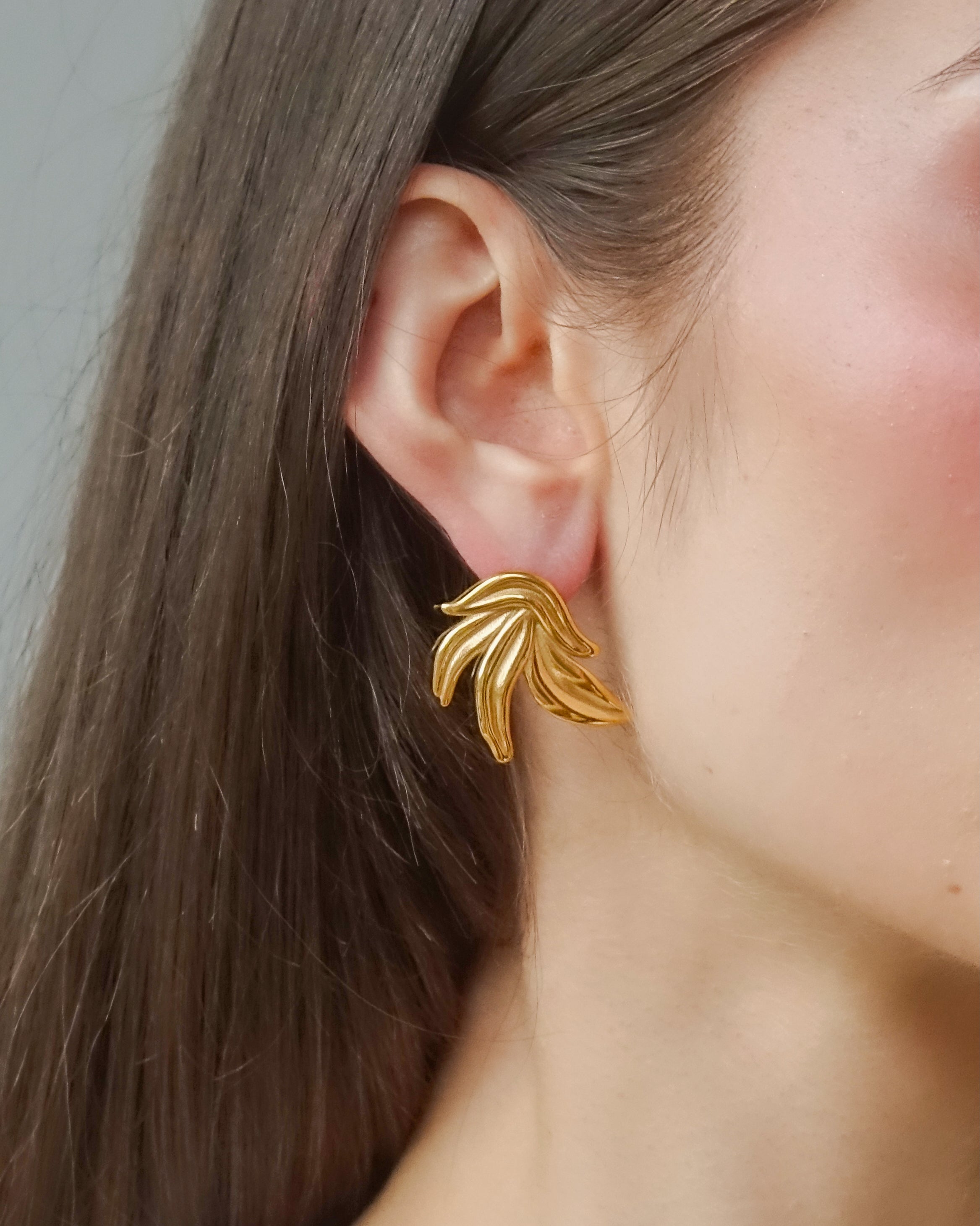ODILE // Leaf earrings