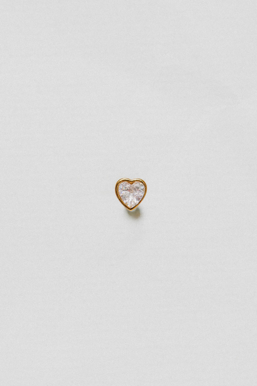 GIA WHITE // La mini boucle coeur