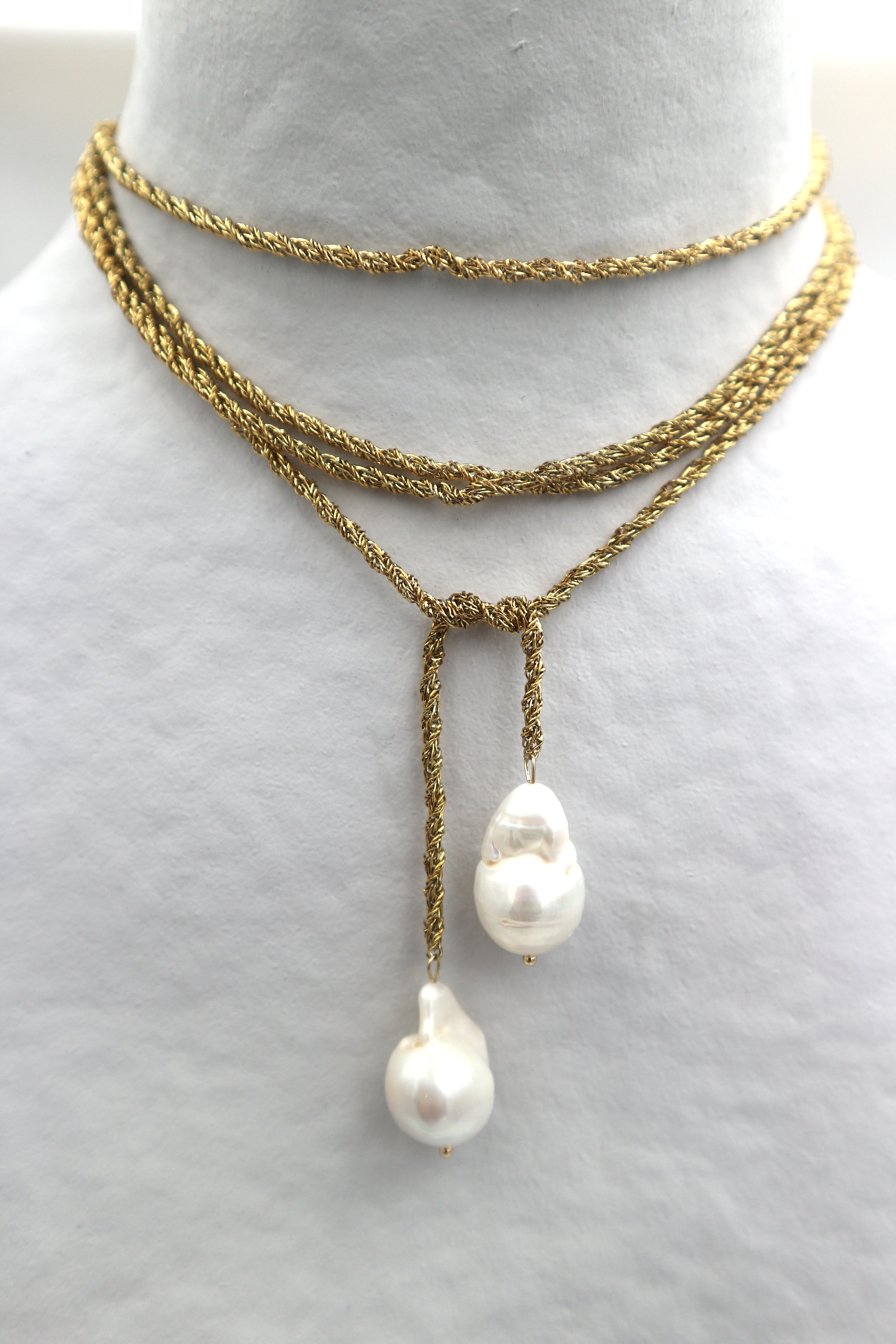 YOKO // The pearl chain