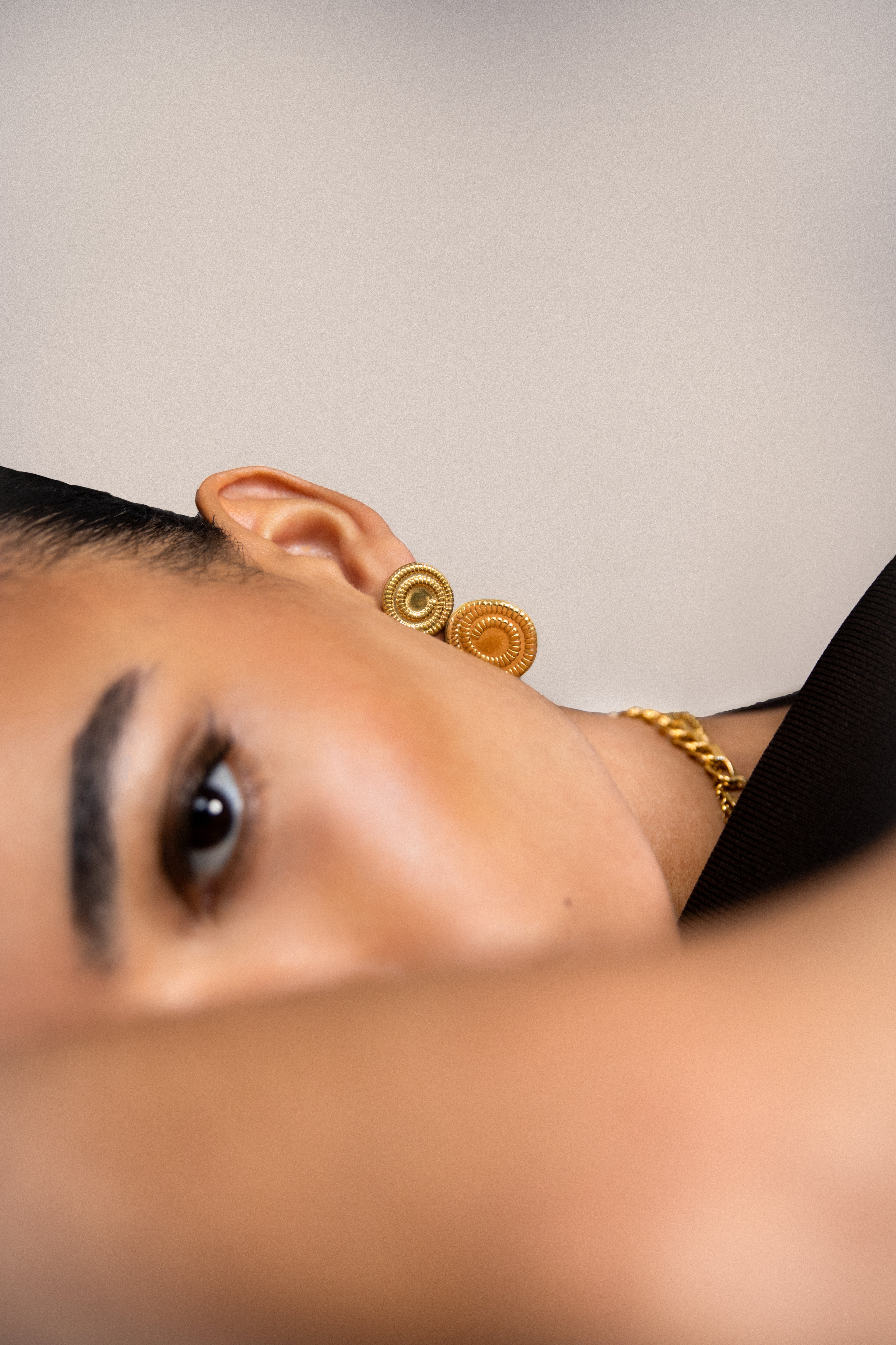 LENA // Les boucles pendantes