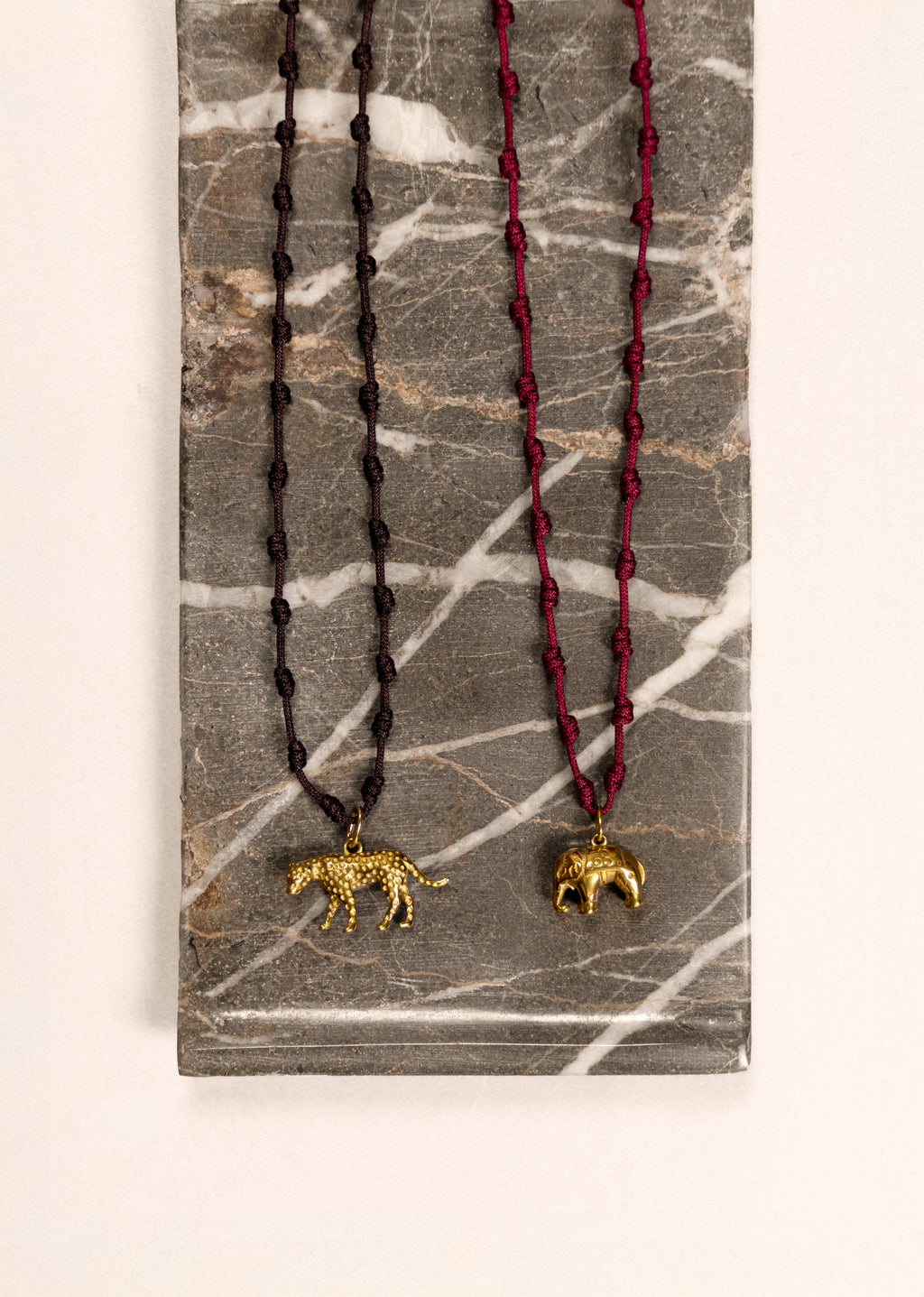 LILOU Cordon // Le collier Elephant