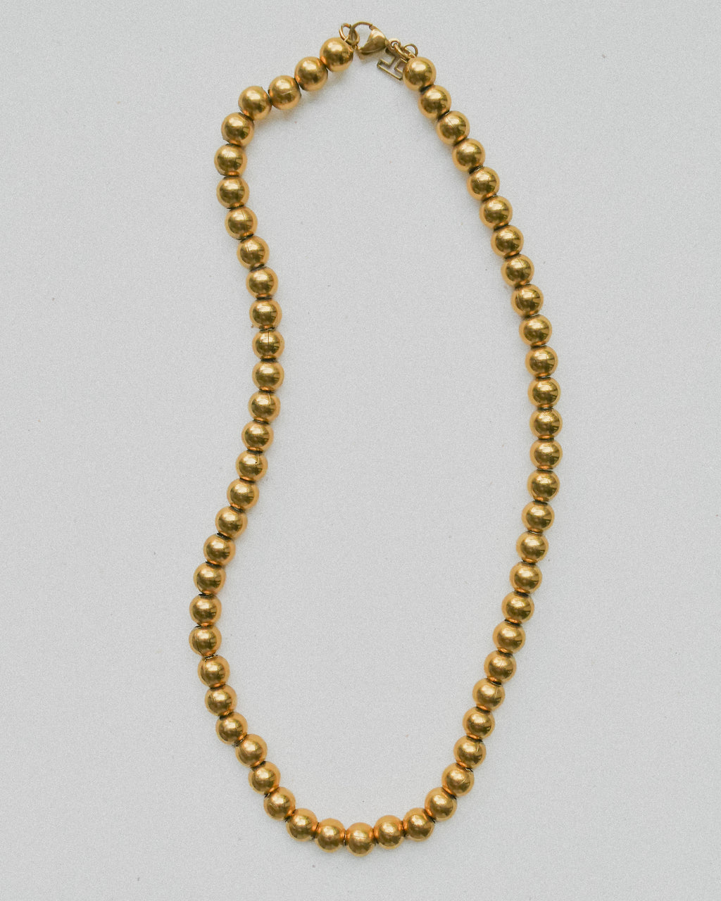 EMILIA // Le collier boules