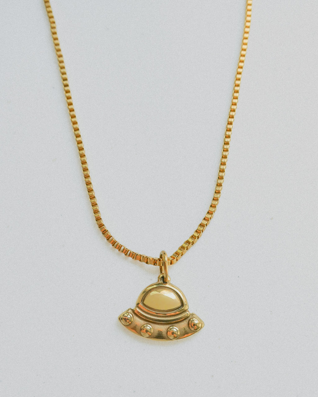 OVNI // Le collier soucoupe