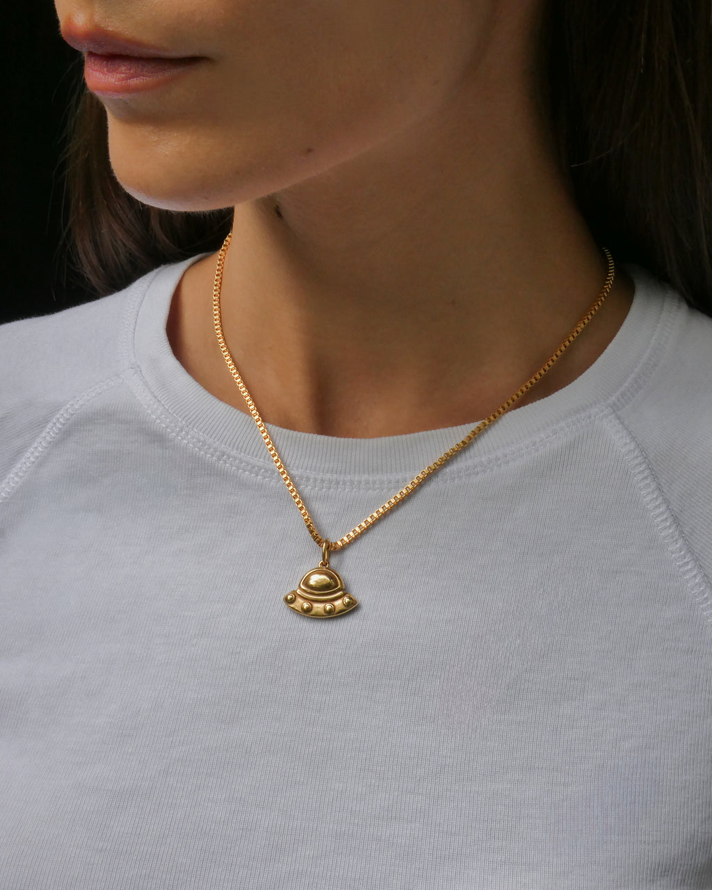 OVNI // Le collier soucoupe