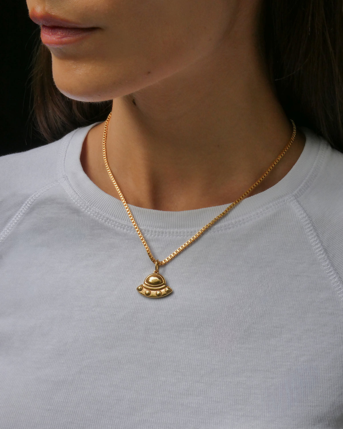 OVNI // Le collier soucoupe