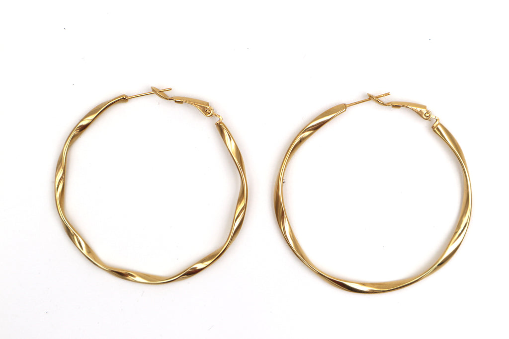OLIVIA // Anillos retorcidos