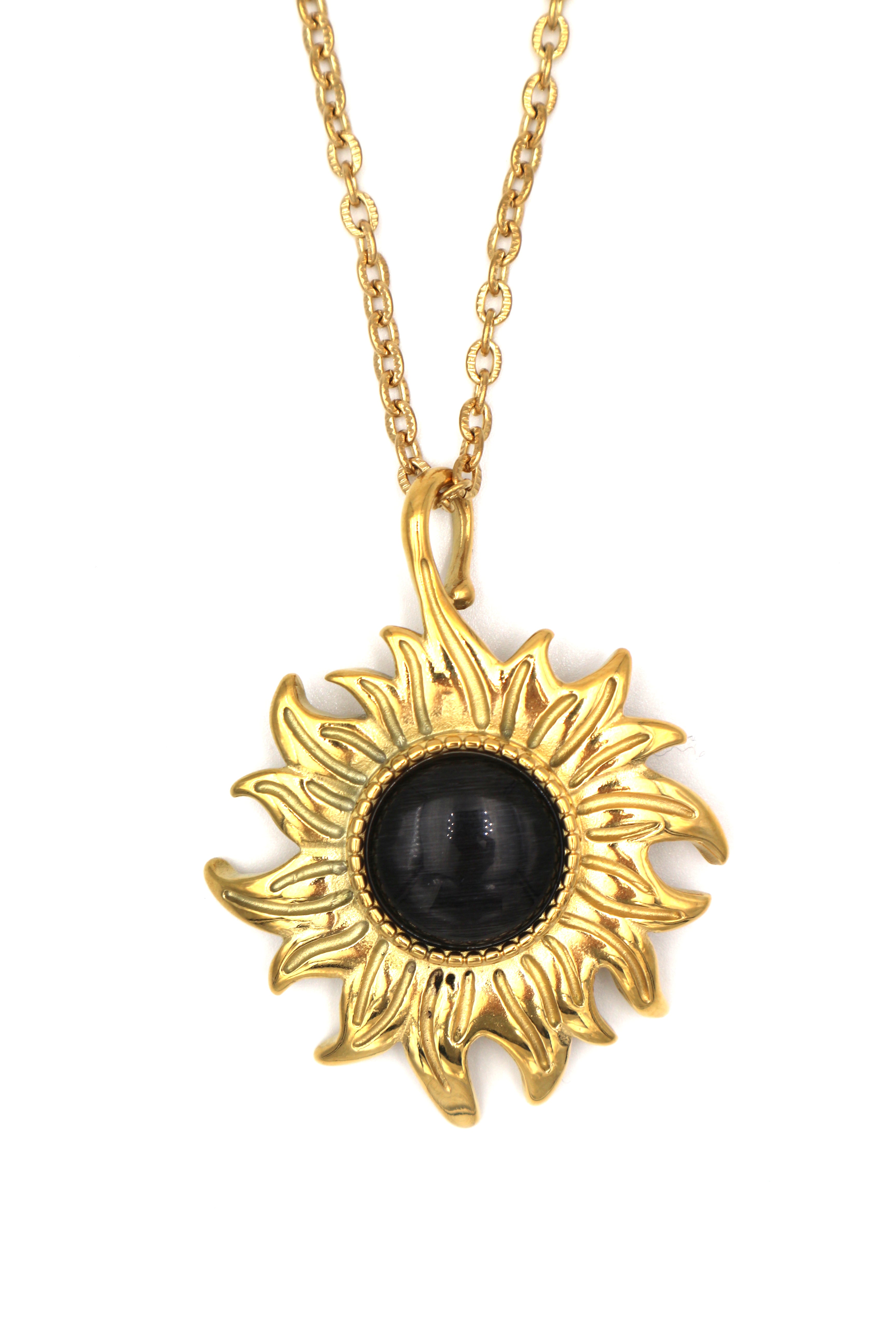 SUMMER // Le collier Soleil