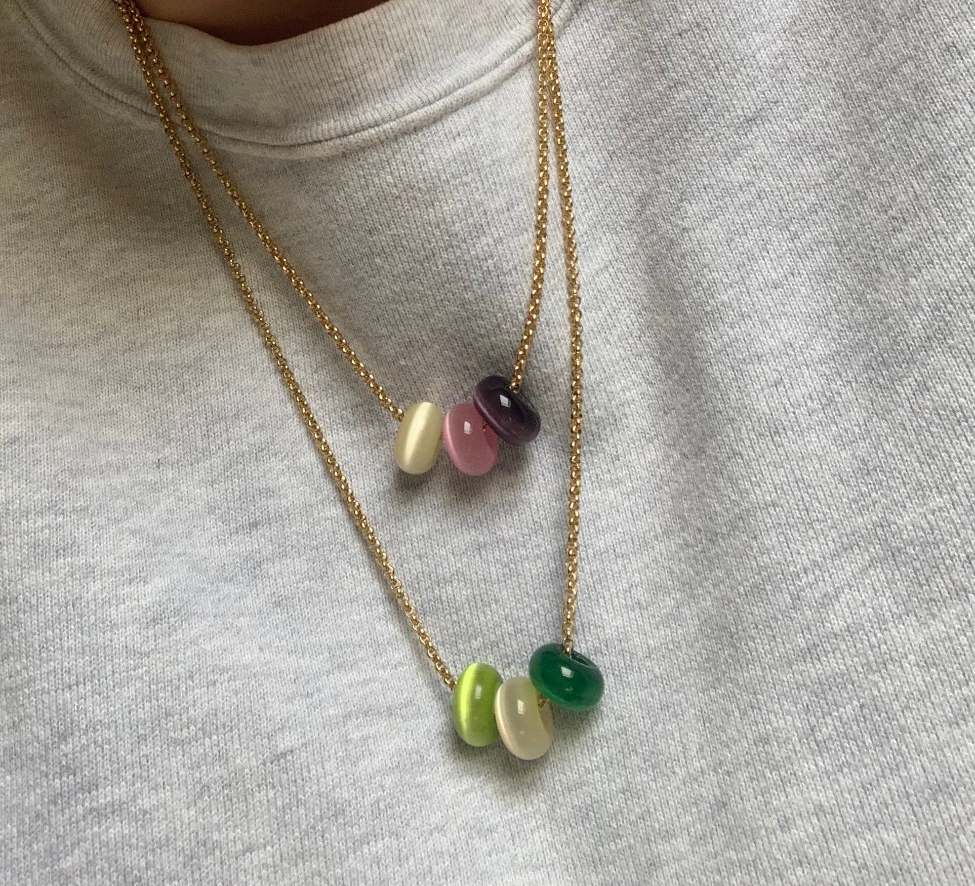 BILLIE GREEN // The 3 green pearl necklace