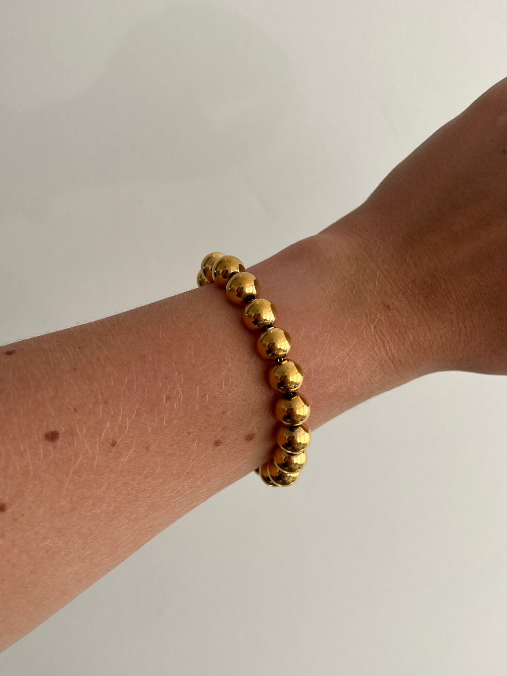 PIA // Le bracelet boules